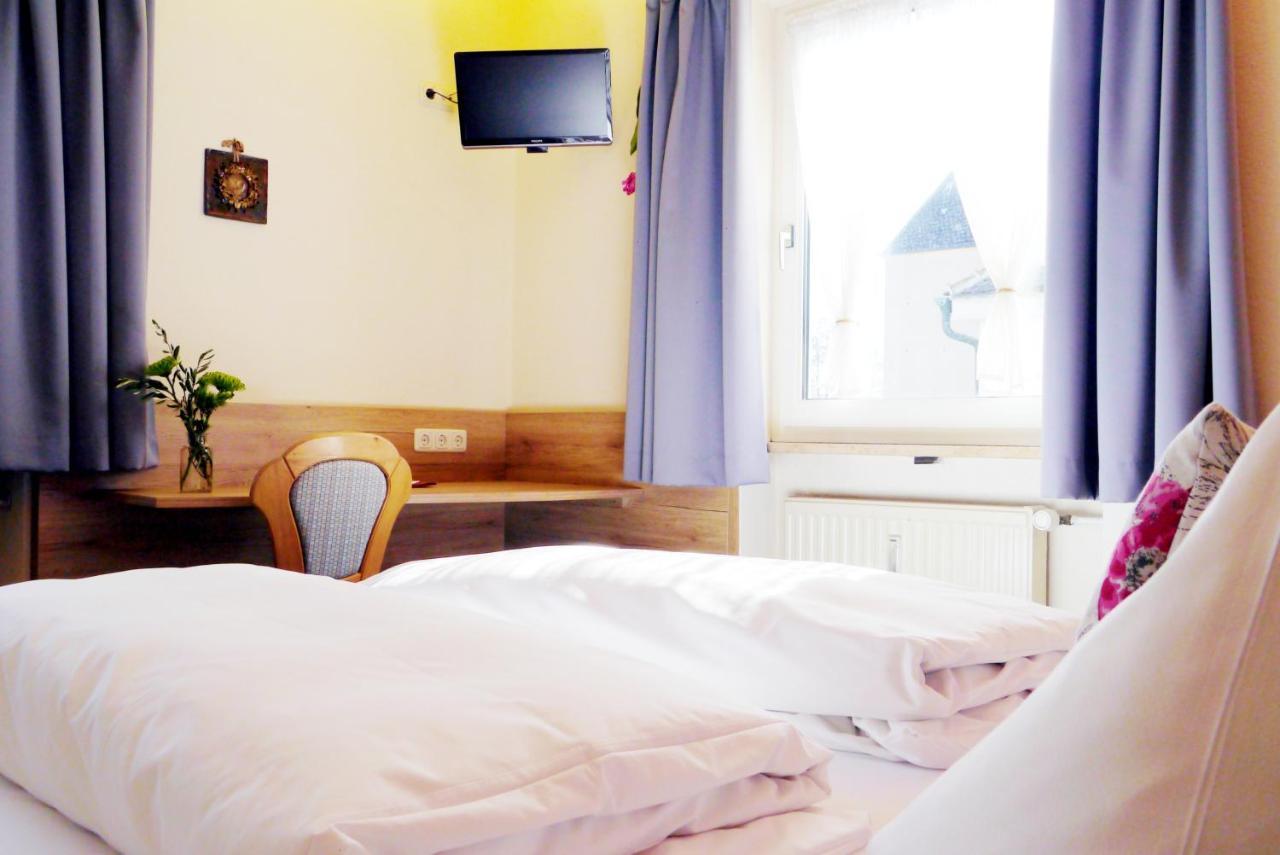 Hotel Grader Neustadt an der Waldnaab Ngoại thất bức ảnh