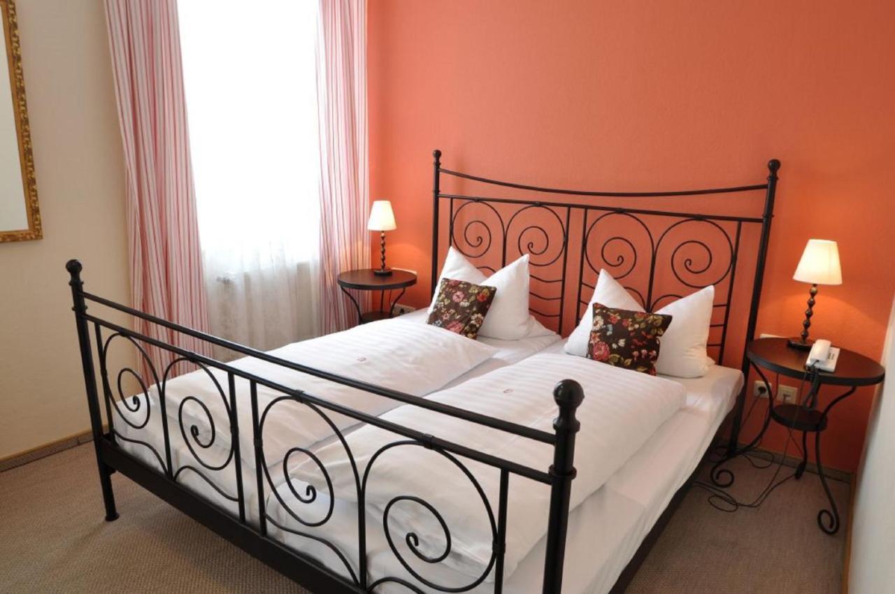 Hotel Grader Neustadt an der Waldnaab Ngoại thất bức ảnh