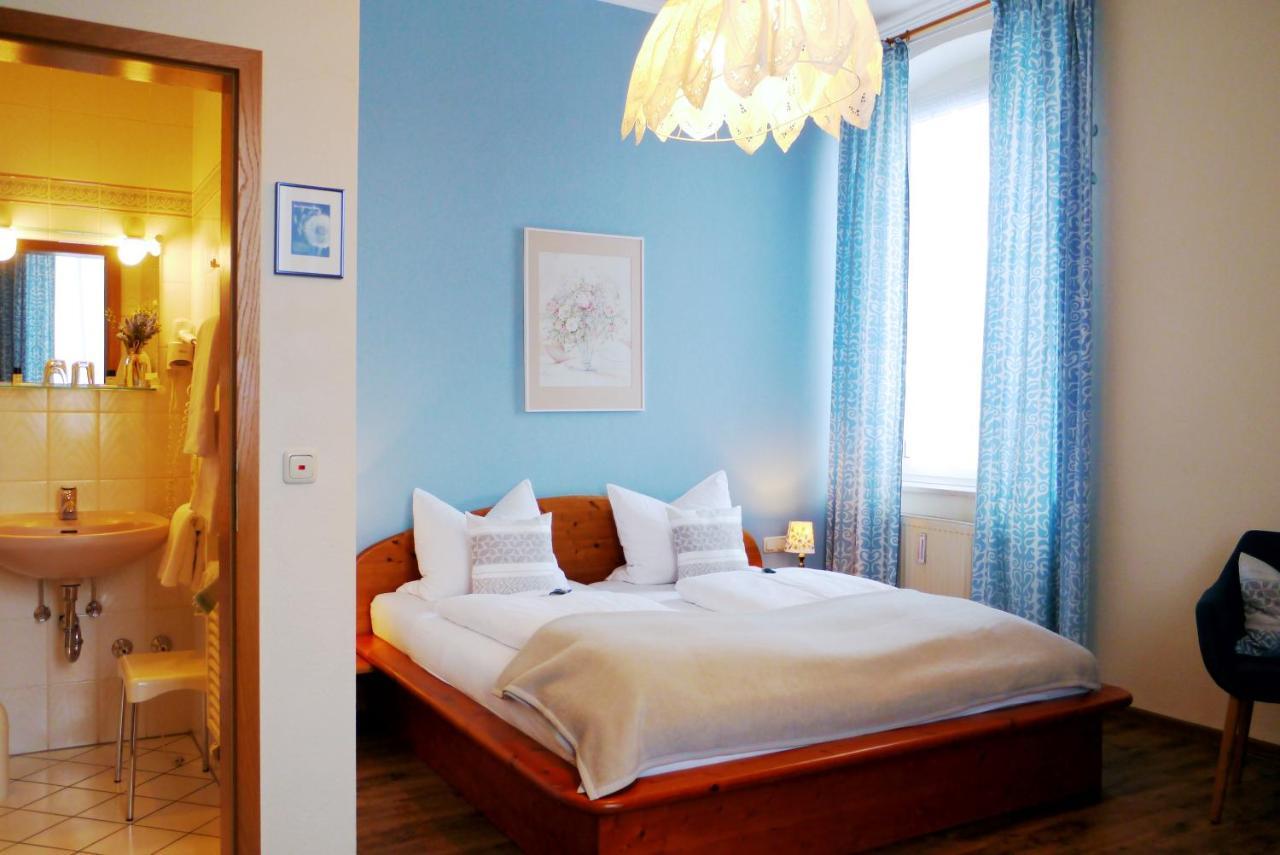 Hotel Grader Neustadt an der Waldnaab Ngoại thất bức ảnh