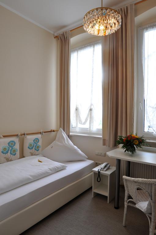 Hotel Grader Neustadt an der Waldnaab Ngoại thất bức ảnh