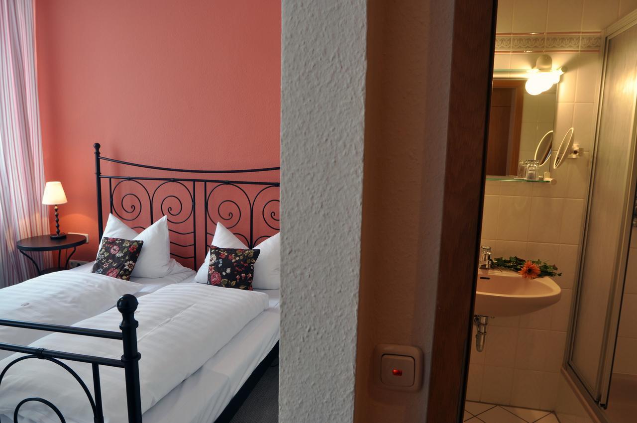 Hotel Grader Neustadt an der Waldnaab Ngoại thất bức ảnh