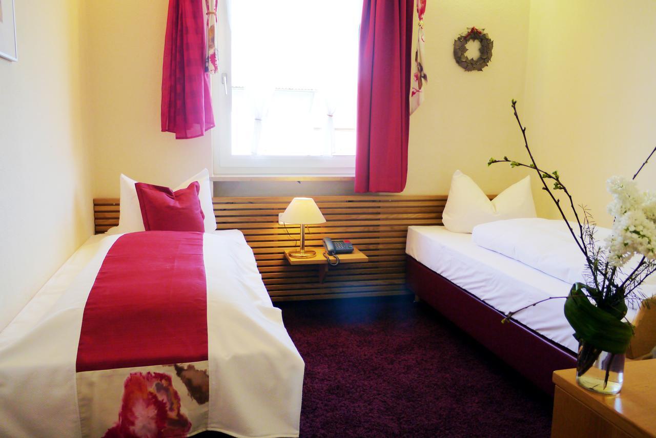 Hotel Grader Neustadt an der Waldnaab Ngoại thất bức ảnh