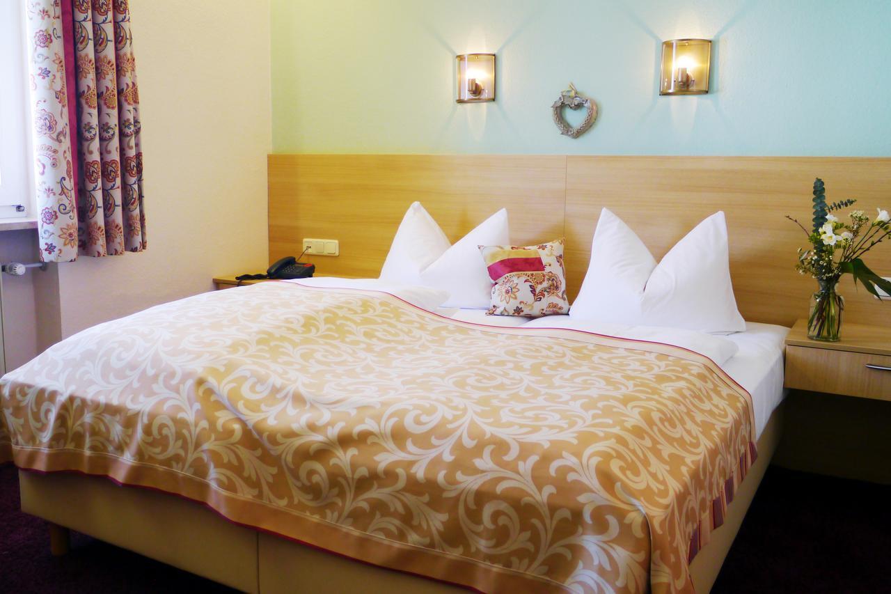 Hotel Grader Neustadt an der Waldnaab Ngoại thất bức ảnh