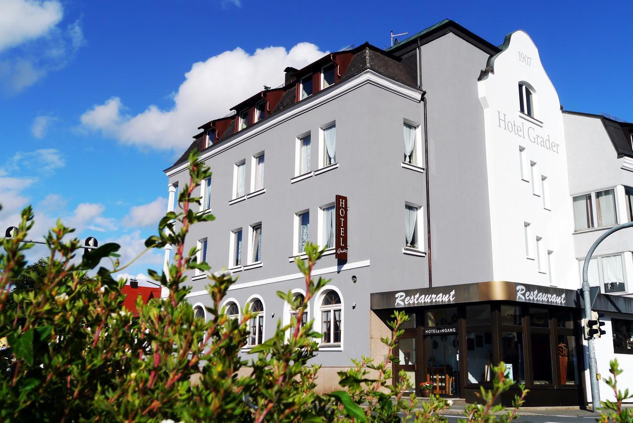 Hotel Grader Neustadt an der Waldnaab Ngoại thất bức ảnh