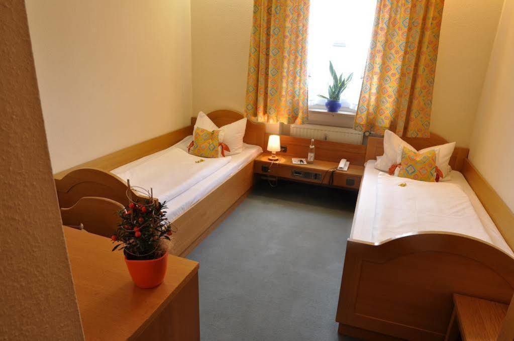 Hotel Grader Neustadt an der Waldnaab Ngoại thất bức ảnh