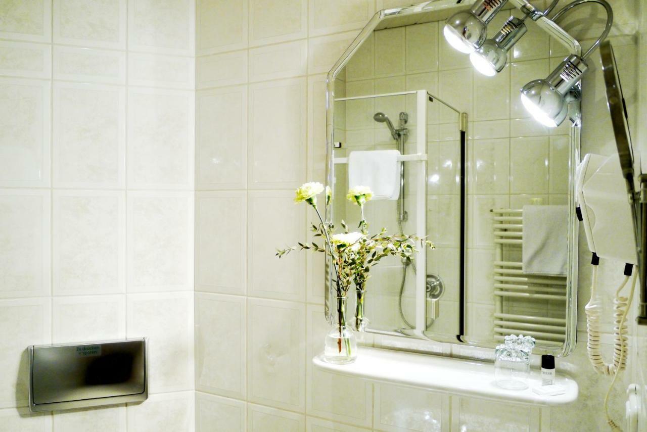 Hotel Grader Neustadt an der Waldnaab Ngoại thất bức ảnh
